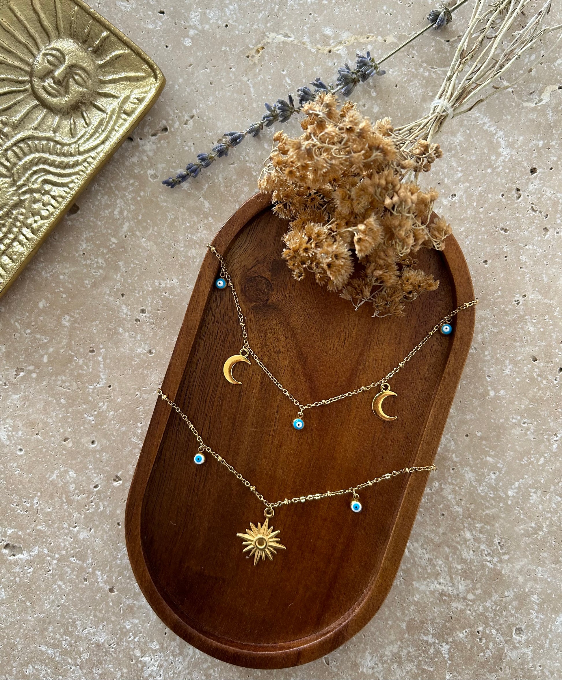 Collier Ochji è lune